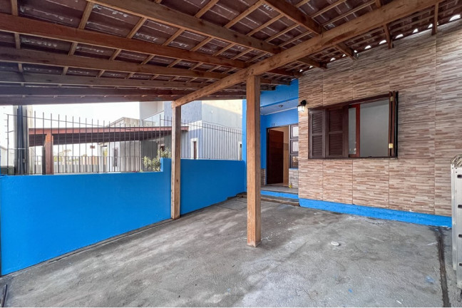 Imagem Casa com 2 Quartos à Venda, 45 m² em Olaria - Canoas Imagem Casa com 2 Quartos à Venda, 45 m² em Olaria - Canoas