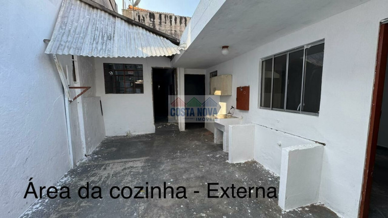 Imagem Casa com 2 Quartos à Venda, 83 m² Imagem Casa com 2 Quartos à Venda, 83 m²