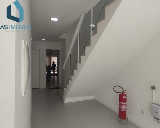 Imagem Apartamento com 2 Quartos à Venda, 102 m² em Palmeiras - Cabo Frio Imagem Apartamento com 2 Quartos à Venda, 102 m² em Palmeiras - Cabo Frio
