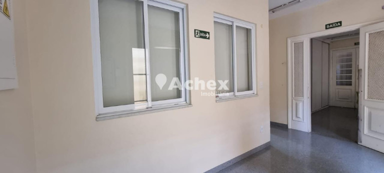 Imagem Casa com 3 Quartos à Venda, 300 m² em Jardim Santa Genebra - Campinas