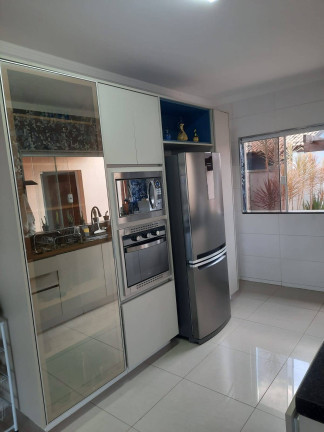 Imagem Casa com 3 Quartos à Venda, em Bauru Imagem Casa com 3 Quartos à Venda, em Bauru