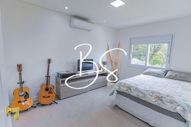 Imagem Casa com 3 Quartos à Venda, 637 m² em Vale Das Colinas - Gramado Imagem Casa com 3 Quartos à Venda, 637 m² em Vale Das Colinas - Gramado
