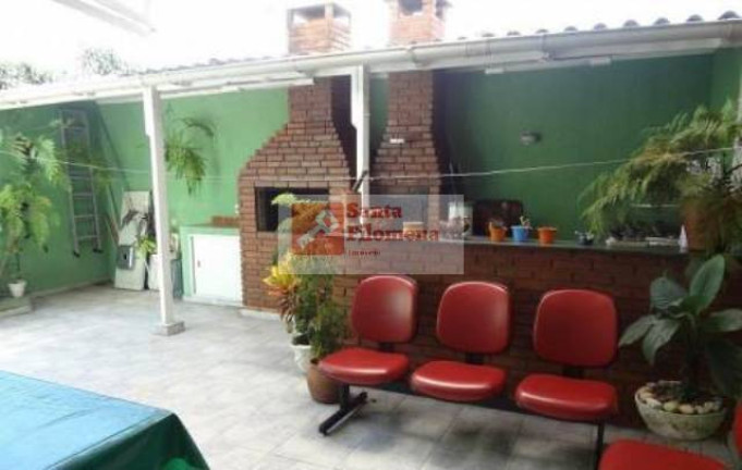 Sobrado com 4 Quartos à Venda, 259 m² em Vila Clarice - Santo André