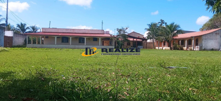 Imagem Casa com 4 Quartos à Venda, 290 m² em Campos Dos Goytacazes Imagem Casa com 4 Quartos à Venda, 290 m² em Campos Dos Goytacazes