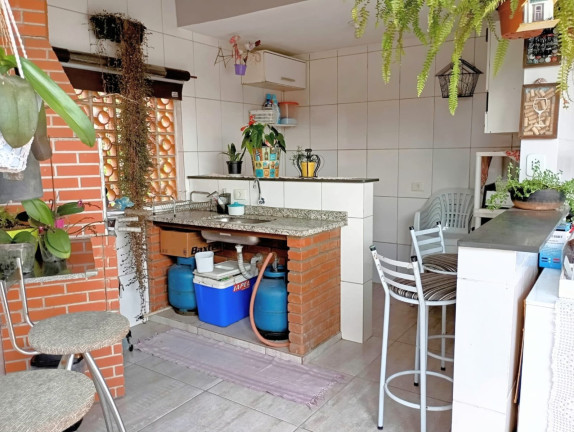 Imagem Casa com 4 Quartos à Venda, 137 m² em Jardim Kuabara - Taboão Da Serra