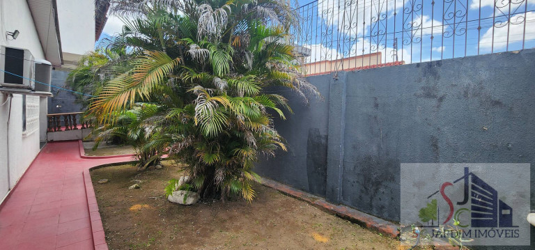 Imagem Casa com 3 Quartos à Venda, 221 m² em Parque 10 De Novembro - Manaus Imagem Casa com 3 Quartos à Venda, 221 m² em Parque 10 De Novembro - Manaus