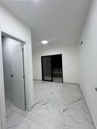 Imagem Sobrado com 3 Quartos à Venda, 106 m² em Balneário Junara - Matinhos Imagem Sobrado com 3 Quartos à Venda, 106 m² em Balneário Junara - Matinhos