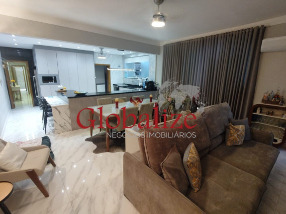 Imagem Casa com 3 Quartos à Venda, 200 m² em Gonzaga - Santos Imagem Casa com 3 Quartos à Venda, 200 m² em Gonzaga - Santos