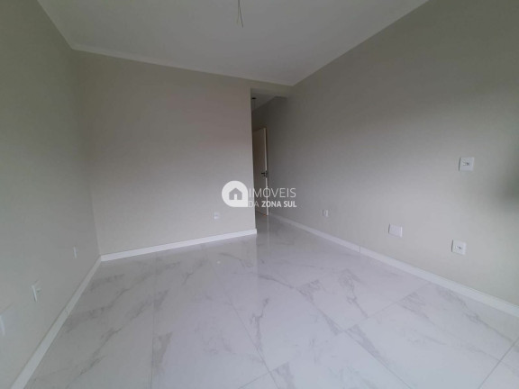 Imagem Casa com 2 Quartos à Venda, 105 m² Imagem Casa com 2 Quartos à Venda, 105 m²