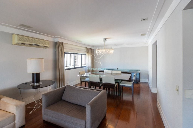 Imagem Apartamento com 3 Quartos à Venda, 230 m² em Moema - São Paulo