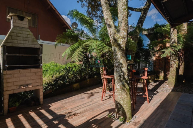 Imagem Casa com 4 Quartos à Venda, 157 m² em Avenida Central - Gramado Imagem Casa com 4 Quartos à Venda, 157 m² em Avenida Central - Gramado