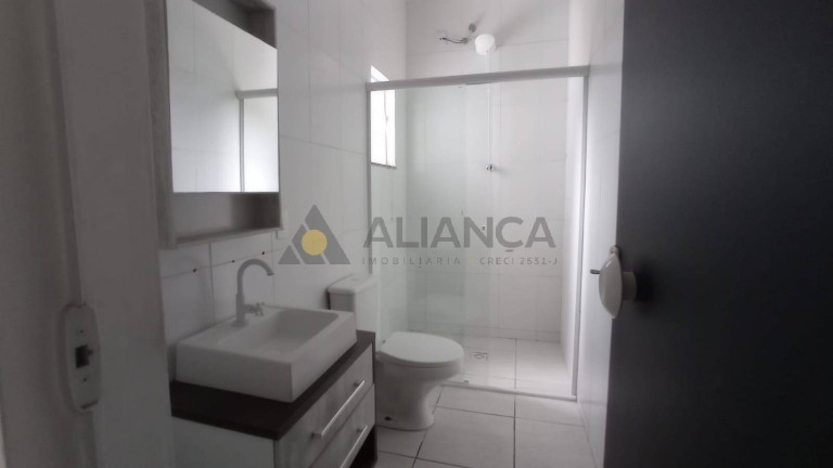 Imagem Sobrado com 3 Quartos à Venda,  em Centro - Navegantes