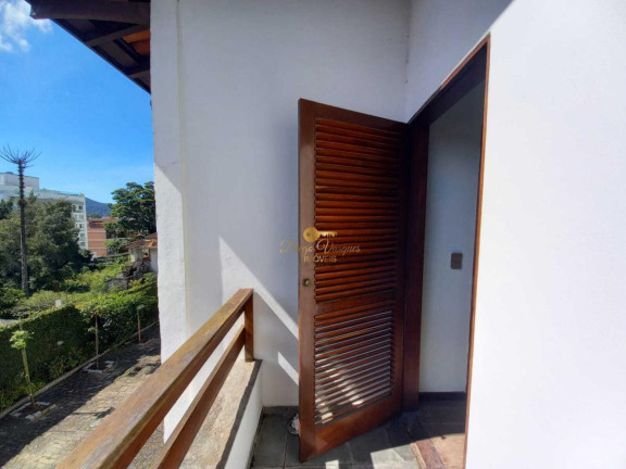 Imagem Casa com 5 Quartos à Venda, 212 m² em Alto - Teresópolis Imagem Casa com 5 Quartos à Venda, 212 m² em Alto - Teresópolis