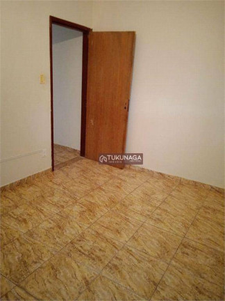 Imagem Casa com 2 Quartos à Venda, 250 m² em Vila Nova Galvão - São Paulo Imagem Casa com 2 Quartos à Venda, 250 m² em Vila Nova Galvão - São Paulo