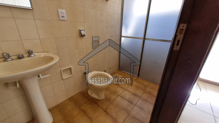 Imagem Casa com 3 Quartos à Venda, 242 m² em Vila Brunhari - Bauru Imagem Casa com 3 Quartos à Venda, 242 m² em Vila Brunhari - Bauru