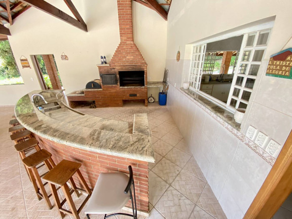 Imagem Chácara com 10 Quartos à Venda, 8.400 m² em Centro - Piracaia Imagem Chácara com 10 Quartos à Venda, 8.400 m² em Centro - Piracaia