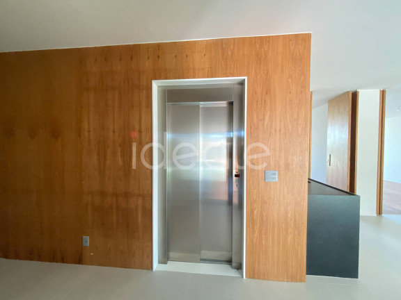 Imagem Casa de Condomínio com 5 Quartos à Venda, 1.350 m² em Barra Da Tijuca - Rio De Janeiro
