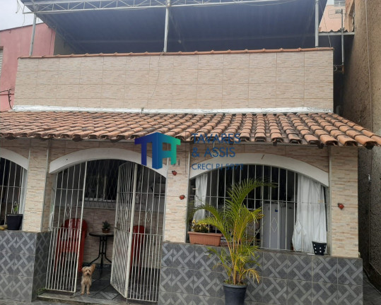 Imagem Imóvel com 4 Quartos à Venda, 180 m² em Santa Teresa - Juiz De Fora Imagem Imóvel com 4 Quartos à Venda, 180 m² em Santa Teresa - Juiz De Fora