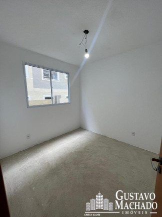 Imagem Imóvel com 2 Quartos à Venda, 48 m² em São Luís - Volta Redonda Imagem Imóvel com 2 Quartos à Venda, 48 m² em São Luís - Volta Redonda