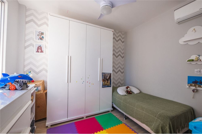 Imagem Imóvel com 3 Quartos à Venda, em Centro - Florianópolis Imagem Imóvel com 3 Quartos à Venda, em Centro - Florianópolis