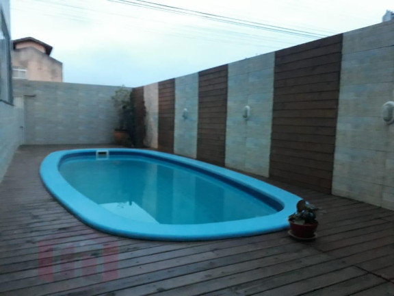 Imagem Imóvel com 4 Quartos à Venda, 