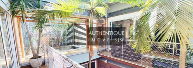 Imagem Casa com 3 Quartos à Venda, 245 m² em Vila Nova Conceição - São Paulo Imagem Casa com 3 Quartos à Venda, 245 m² em Vila Nova Conceição - São Paulo
