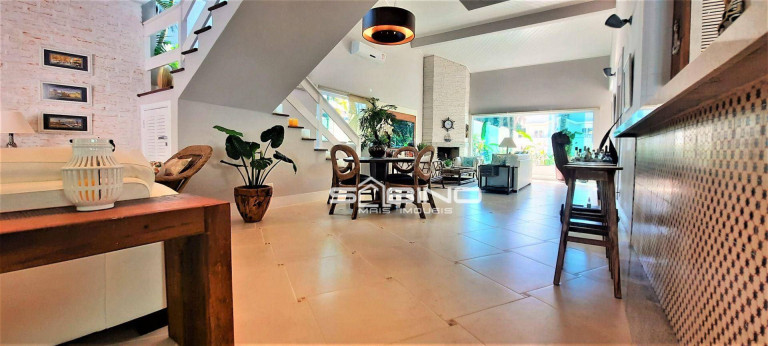 Imagem Casa com 5 Quartos à Venda, 329 m² em Riviera De São Lourenço - Bertioga Imagem Casa com 5 Quartos à Venda, 329 m² em Riviera De São Lourenço - Bertioga