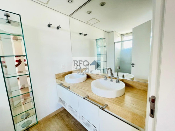 Imagem Imóvel com 3 Quartos à Venda, 215 m² em Sumaré - São Paulo