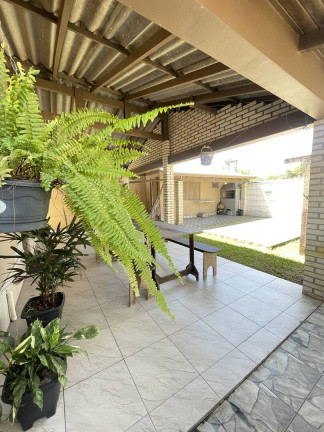Imagem Casa com 2 Quartos à Venda, 137 m² em Olaria - Canoas Imagem Casa com 2 Quartos à Venda, 137 m² em Olaria - Canoas
