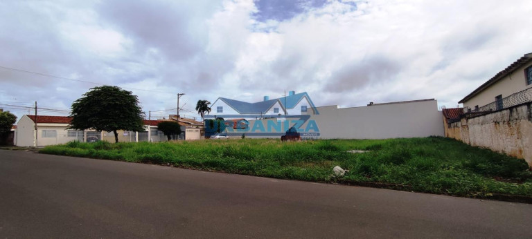 Imagem Terreno à Venda, 275 m² em Jardim Pinheiros - Birigui Imagem Terreno à Venda, 275 m² em Jardim Pinheiros - Birigui