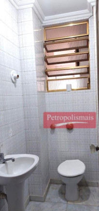 Imagem Apartamento com 3 Quartos à Venda, em Centro - Petrópolis Imagem Apartamento com 3 Quartos à Venda, em Centro - Petrópolis