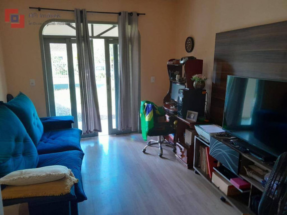 Imagem Casa com 3 Quartos à Venda, 144 m² em Iririu - Joinville Imagem Casa com 3 Quartos à Venda, 144 m² em Iririu - Joinville