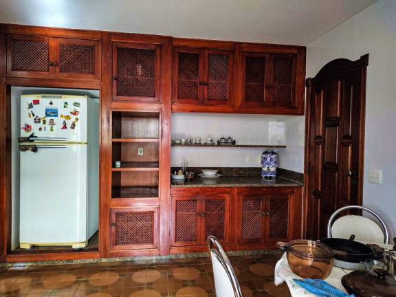 Imagem Casa com 4 Quartos à Venda, 459 m² em Bom Retiro - Teresópolis
