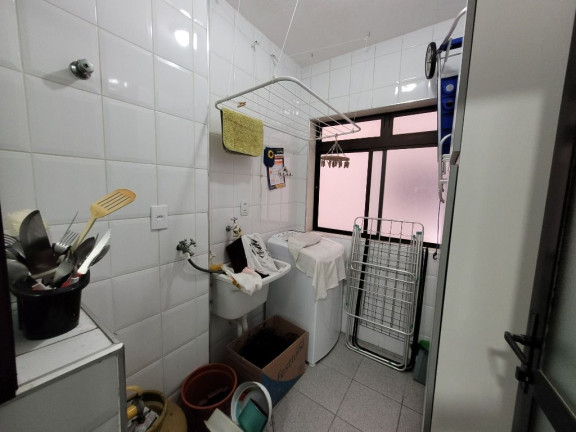 Imagem Apartamento com 2 Quartos à Venda, 72 m² em Tombo - Guarujá