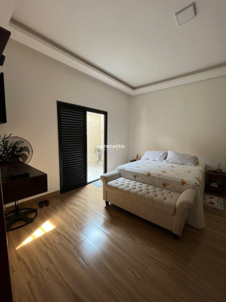 Imagem Casa com 3 Quartos à Venda, 192 m² Imagem Casa com 3 Quartos à Venda, 192 m²
