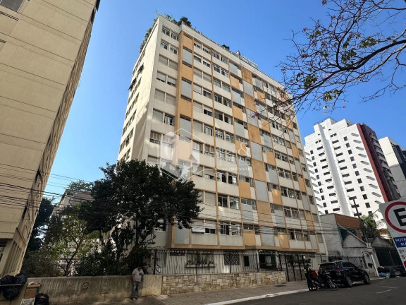 Apartamento com 2 Quartos à Venda, 88 m² em Bela Vista - São Paulo