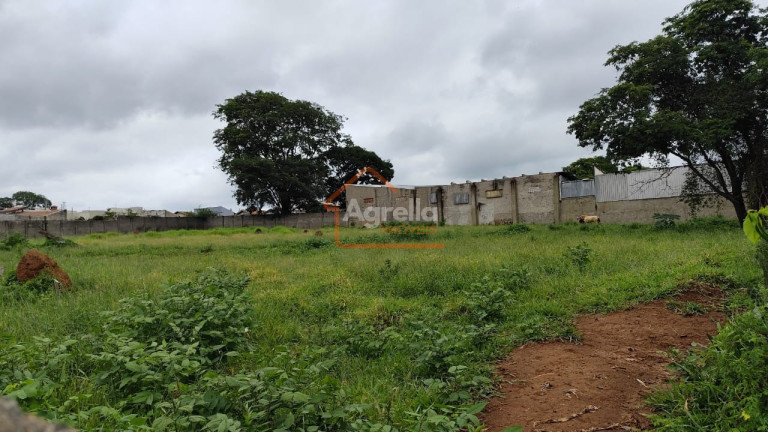 Imagem Terreno à Venda, 35 m² em Jardim Scomparim - Mogi Mirim Imagem Terreno à Venda, 35 m² em Jardim Scomparim - Mogi Mirim
