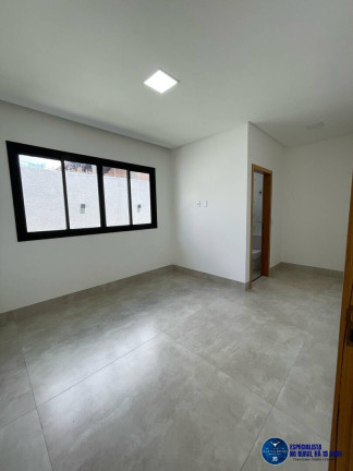 Imagem Casa com 3 Quartos à Venda, 445 m² em Parque Anhangüera - Goiânia Imagem Casa com 3 Quartos à Venda, 445 m² em Parque Anhangüera - Goiânia