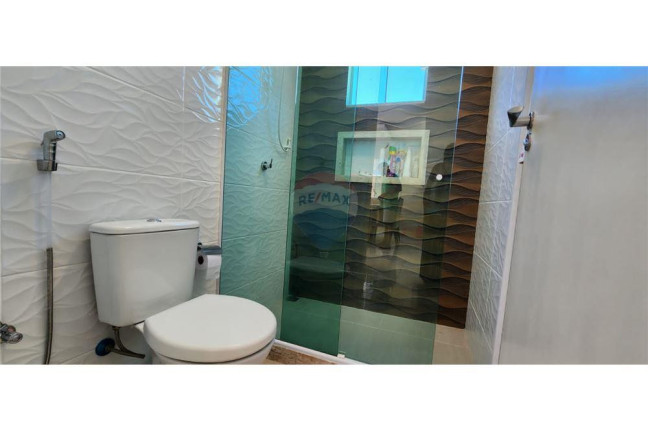 Imagem Casa de Condomínio com 4 Quartos à Venda, 225 m² em Inoa - Maricá