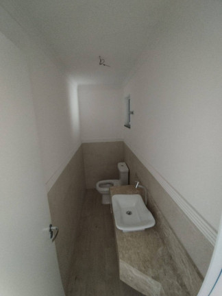 Imagem Casa com 3 Quartos à Venda, 240 m² em Jardim Mariliza - São Paulo
