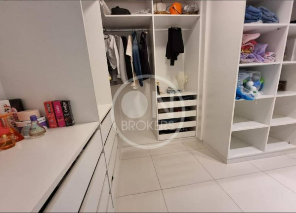 Imagem Casa com 4 Quartos à Venda, 390 m² em Vargem Grande - Rio De Janeiro Imagem Casa com 4 Quartos à Venda, 390 m² em Vargem Grande - Rio De Janeiro