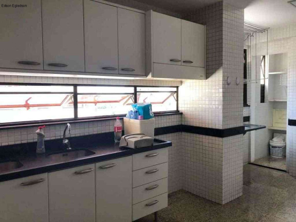 Imagem Apartamento com 4 Quartos à Venda, 162 m² em Jóquei - Teresina Imagem Apartamento com 4 Quartos à Venda, 162 m² em Jóquei - Teresina