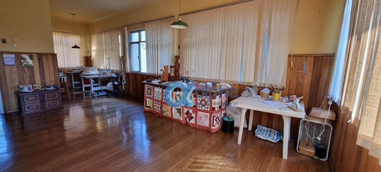 Imagem Casa com 4 Quartos à Venda, 500 m² em Mosela - Petrópolis Imagem Casa com 4 Quartos à Venda, 500 m² em Mosela - Petrópolis