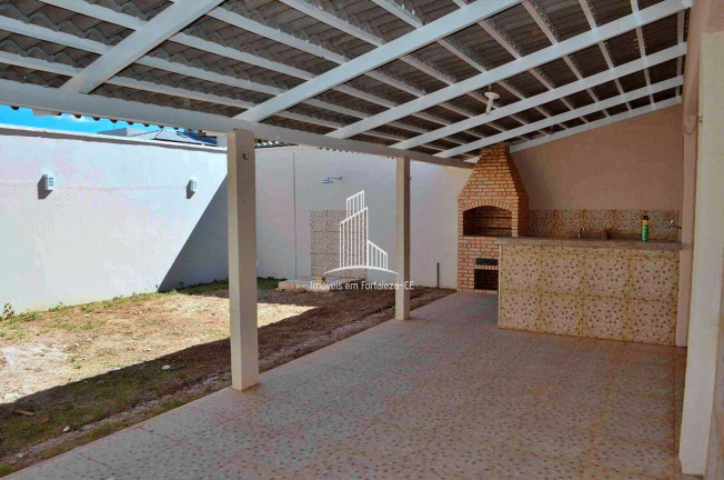 Imagem Casa com 3 Quartos à Venda, 240 m² em Guaribas - Eusébio Imagem Casa com 3 Quartos à Venda, 240 m² em Guaribas - Eusébio