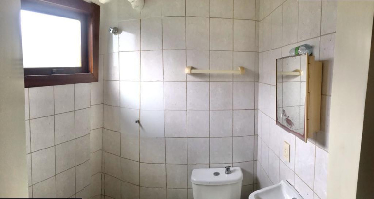 Imagem Casa com 4 Quartos à Venda, 320 m² em Lauro De Freitas - Lauro De Freitas
