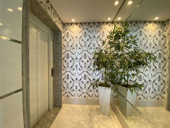 Imagem Imóvel com 3 Quartos à Venda, 168 m² em água Branca - São Paulo Imagem Imóvel com 3 Quartos à Venda, 168 m² em água Branca - São Paulo