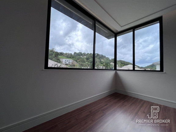 Imagem Casa com 4 Quartos à Venda, 177 m² em Albuquerque - Teresópolis Imagem Casa com 4 Quartos à Venda, 177 m² em Albuquerque - Teresópolis