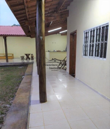 Imagem Imóvel com 2 Quartos à Venda, 2.000 m² em Bom Jardim I - Guaratinguetá Imagem Imóvel com 2 Quartos à Venda, 2.000 m² em Bom Jardim I - Guaratinguetá