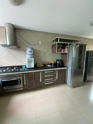 Imagem Casa com 3 Quartos à Venda, 484 m² em Ponta Negra - Manaus Imagem Casa com 3 Quartos à Venda, 484 m² em Ponta Negra - Manaus