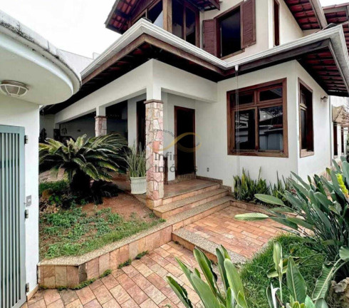 Casa com 4 Quartos à Venda, 481 m² em Castelo - Belo Horizonte
